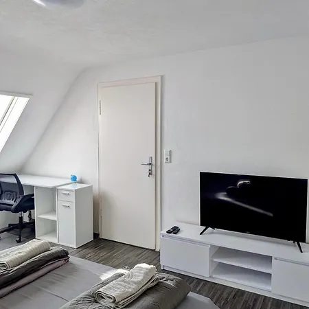 Siyen Three Private With 24h Check-in Ammerbuch